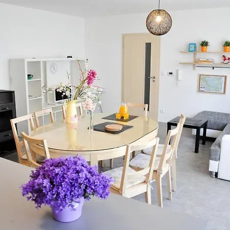 Rekreace Na Lipne Atrium Vakantiehuis Frymburk